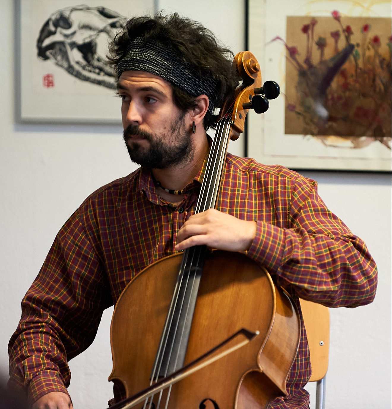 Guilherme_Rodrigues spielt Cello