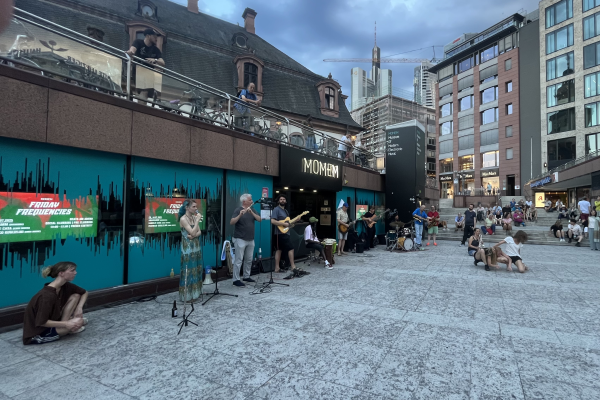 F.I.M. trifft Momem, Raumbespielung #6. FRankfurt undergroud